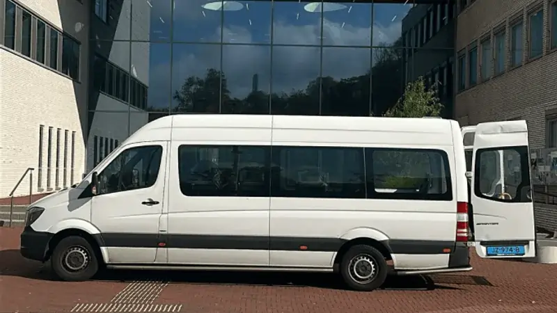 Rolstoelbus voor vervoer vanuit Apeldoorn